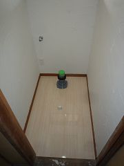 床材のお掃除のしやすいタイプのものになっています。詳細を見る