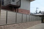 塀詳細を見る